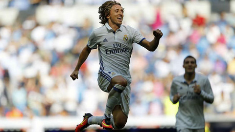 Real trong mối lo về Modric và Kovacic