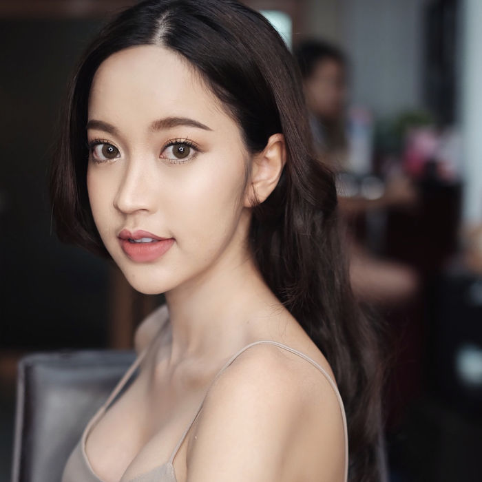 chet-sung-truoc-ve-dep-xinh-nhu-mong-cua-nang-gloy-Pravewan (2)