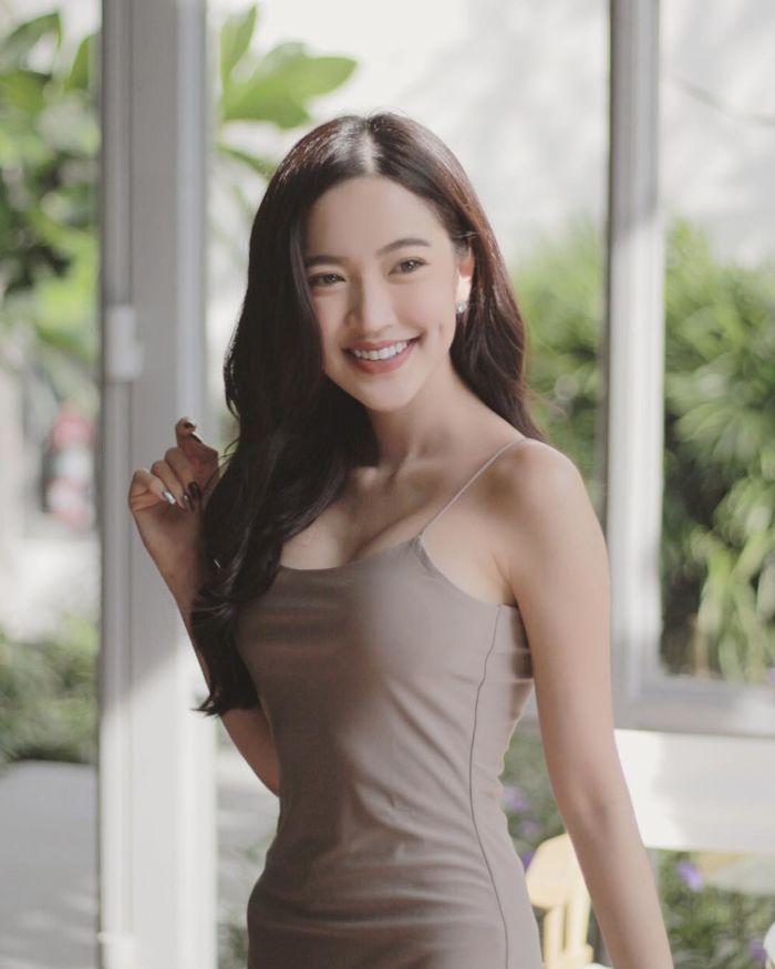 chet-sung-truoc-ve-dep-xinh-nhu-mong-cua-nang-gloy-Pravewan (4)