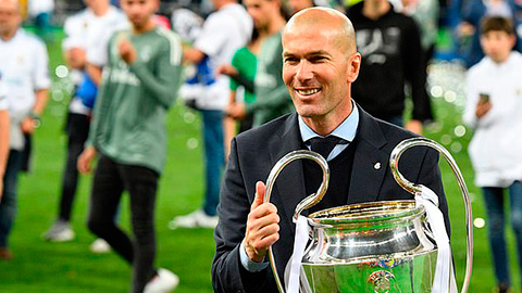 Chelsea hoãn án phạt để dụ Zidane