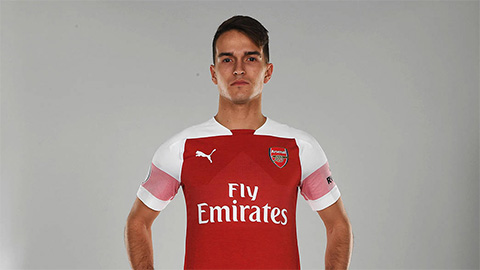 Denis Suarez chính thức chuyển đến Arsenal