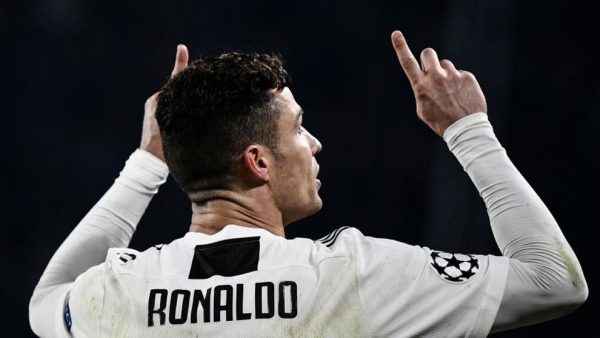 nho-cu-hattrick-cua-ronaldo-gia-co-phieu-juventus-leo-thang-1