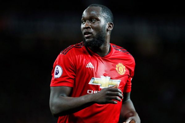 toa-sang-ruc-ro-lukaku-van-bi-bien-thanh-vat-te-2