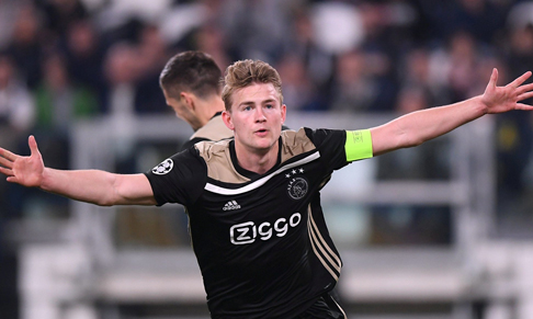 ajax-thang-2-1-truoc-juventus-lap-nen-ki-tich-cua-champions-league-1