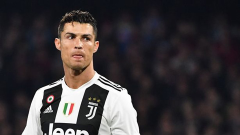 ronaldo-yeu-cau-chieu-mo-6-sao-de-cuu-vot-juventus-1